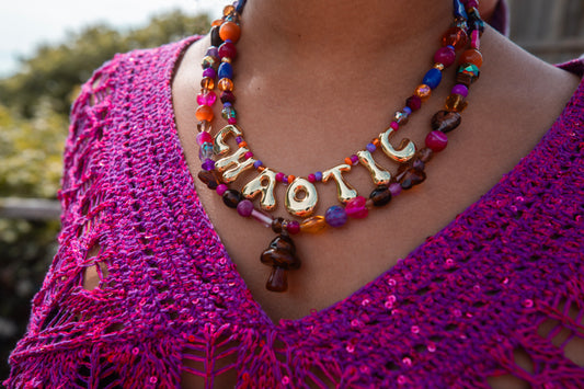 The Chaotic Necklace