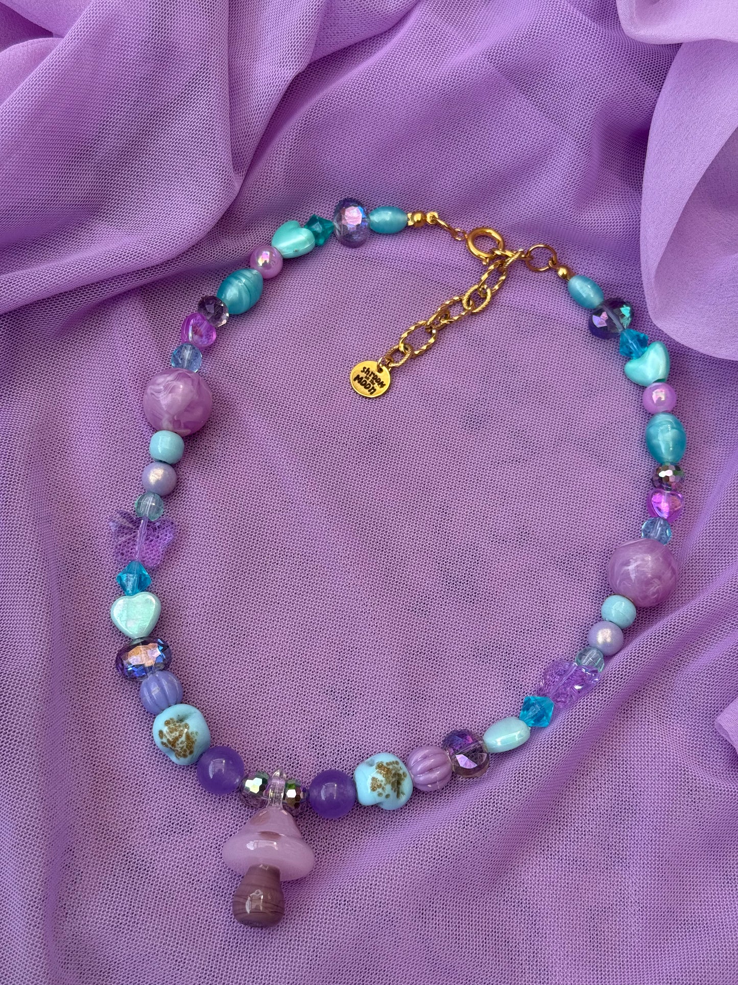 🐬 The Lottie Necklace