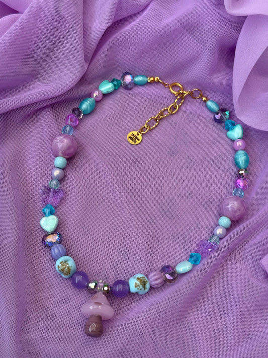 🐬 The Lottie Necklace