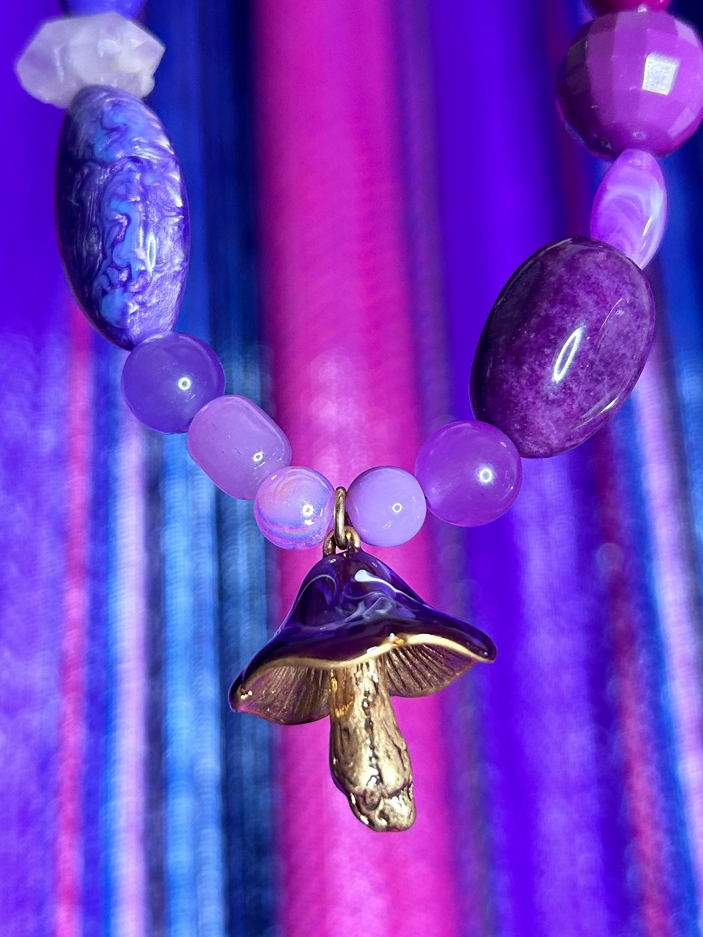 🫐 The Cosmic Berry Choker